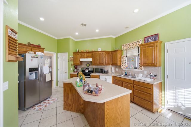 1308 W Richmond Street, Broken Arrow, OK 74012