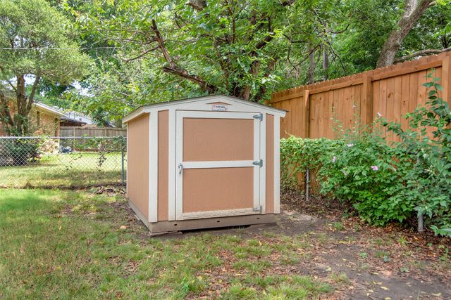 1818 W Hunt Street, Sherman, TX 75092