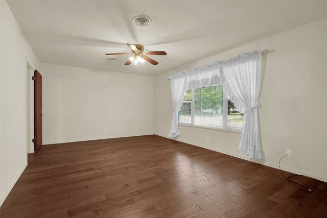 1818 W Hunt Street, Sherman, TX 75092