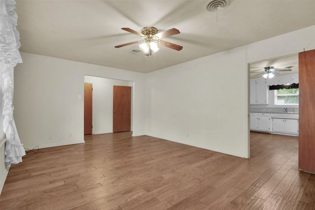 1818 W Hunt Street, Sherman, TX 75092