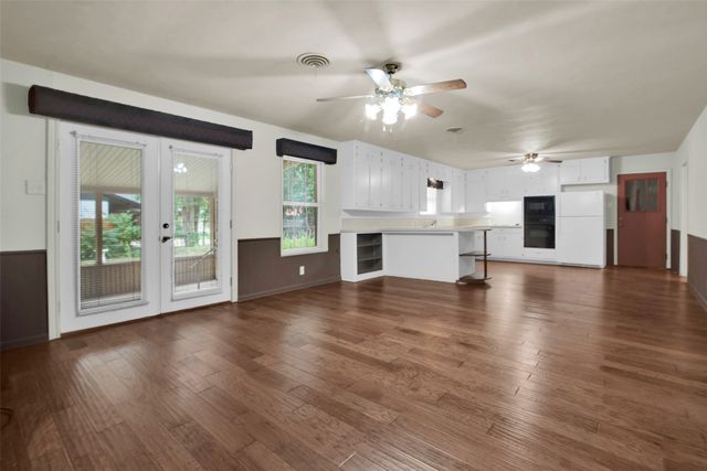 1818 W Hunt Street, Sherman, TX 75092