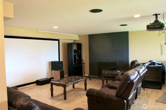 15625 11th Avenue NE, Arlington, WA 98223