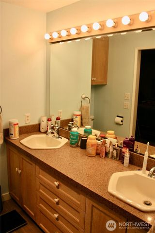 15625 11th Avenue NE, Arlington, WA 98223