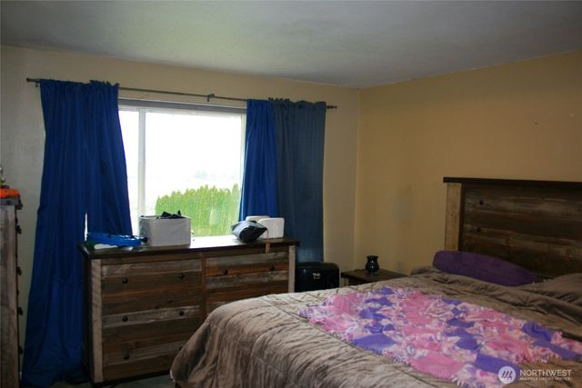 15625 11th Avenue NE, Arlington, WA 98223