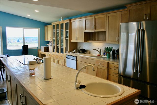 15625 11th Avenue NE, Arlington, WA 98223