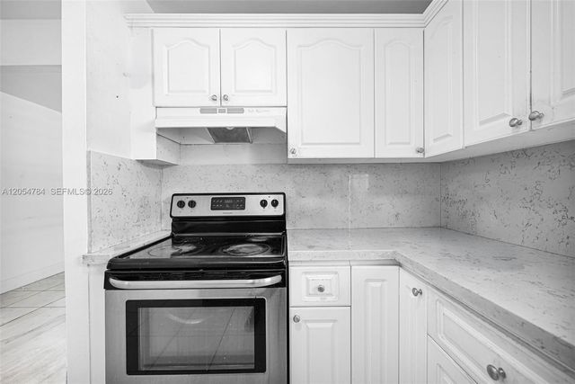 3231 SW 25th St 2, Miami, FL 33133