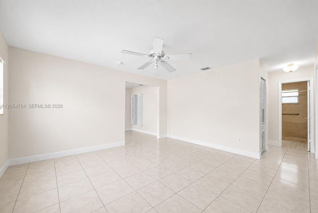 3231 SW 25th St 2, Miami, FL 33133