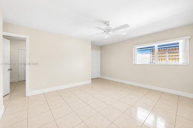 3231 SW 25th St 2, Miami, FL 33133
