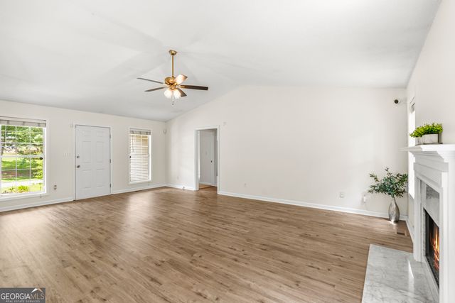 4340 Oak Creek Drive, Gainesville, GA 30506