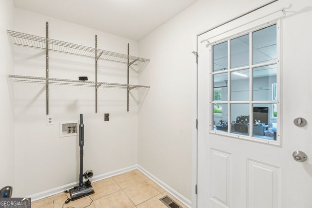 4340 Oak Creek Drive, Gainesville, GA 30506