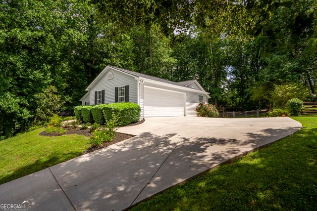 4340 Oak Creek Drive, Gainesville, GA 30506