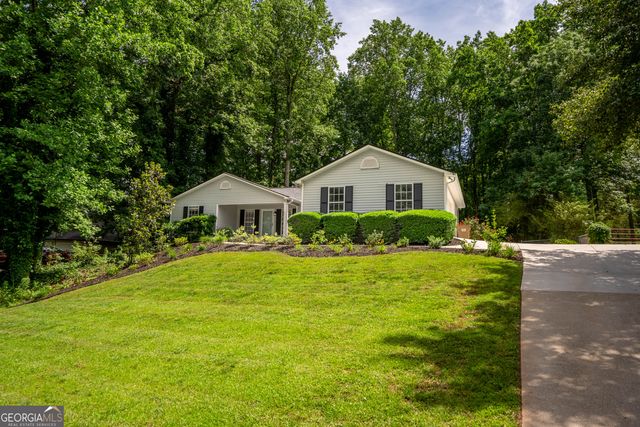 4340 Oak Creek Drive, Gainesville, GA 30506