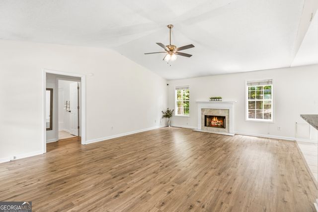 4340 Oak Creek Drive, Gainesville, GA 30506