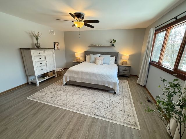 17362 Brook Hill Drive, Orland Park, IL 60467