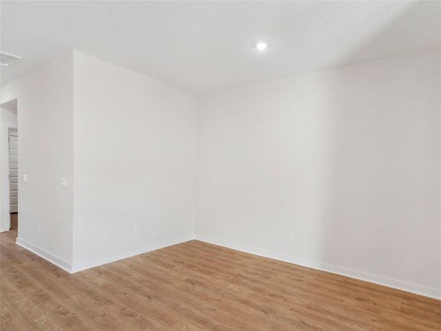 645 S Neon Avenue, Fayetteville, AR 72704