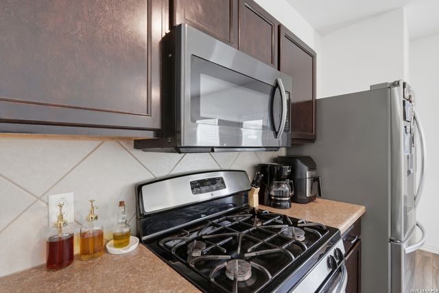 10426 SUN ML, San Antonio, TX 78254