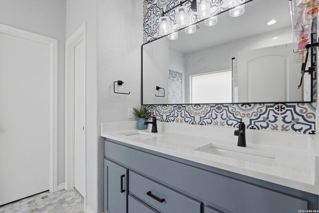 10426 SUN ML, San Antonio, TX 78254