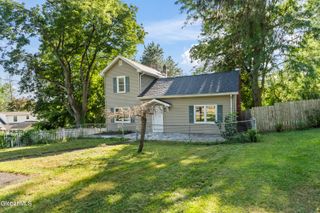 5 Chester Court, Brunswick, NY 12182