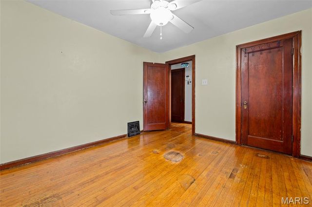 1406 California Avenue, Collinsville, IL 62234