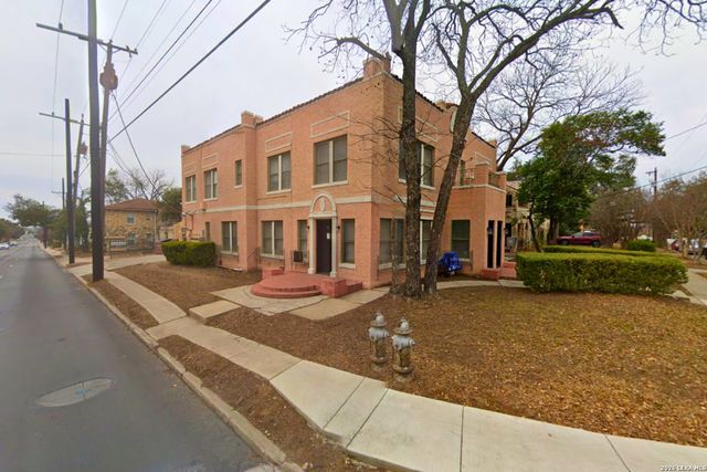 400 W Lynwood Ave, San Antonio, TX 78212