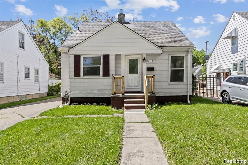 18750 Kingsville Street, Detroit, MI 48225