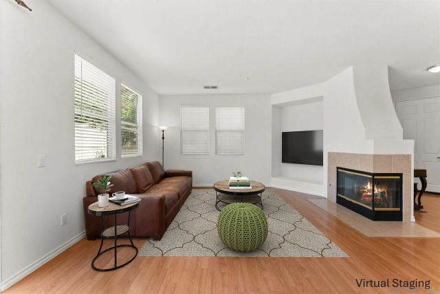 10086 Baylee Ln, San Diego, CA 92127