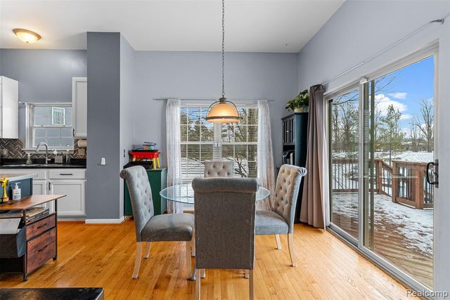 2330 Cherry Tree Lane, Grand Blanc, MI 48439