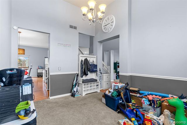 2330 Cherry Tree Lane, Grand Blanc, MI 48439