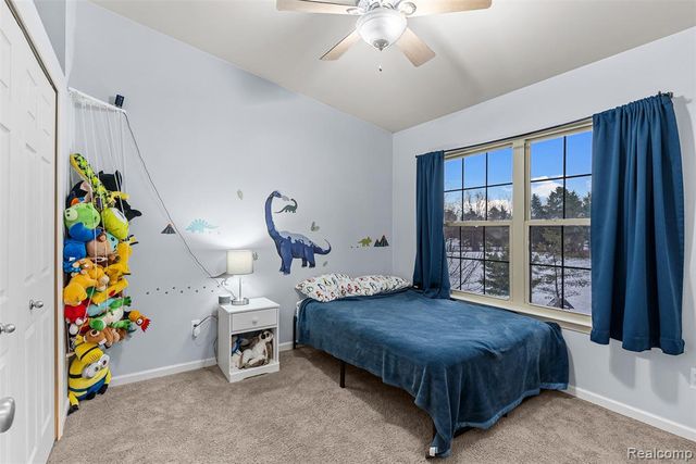 2330 Cherry Tree Lane, Grand Blanc, MI 48439