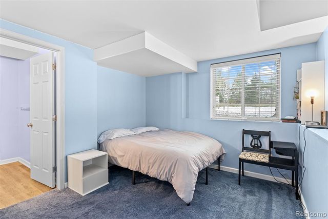 2330 Cherry Tree Lane, Grand Blanc, MI 48439