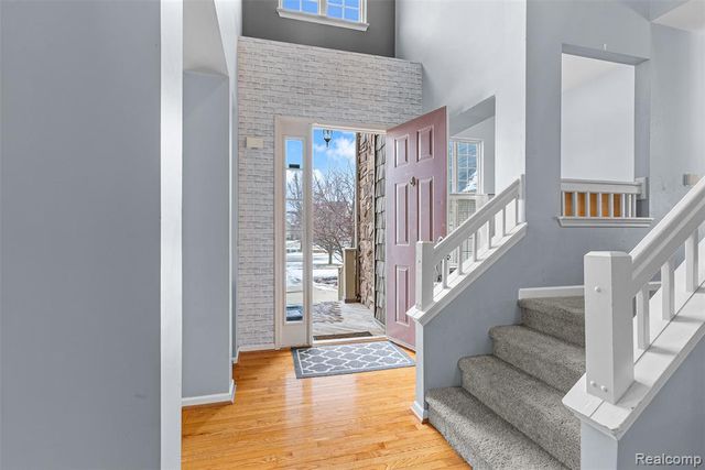 2330 Cherry Tree Lane, Grand Blanc, MI 48439