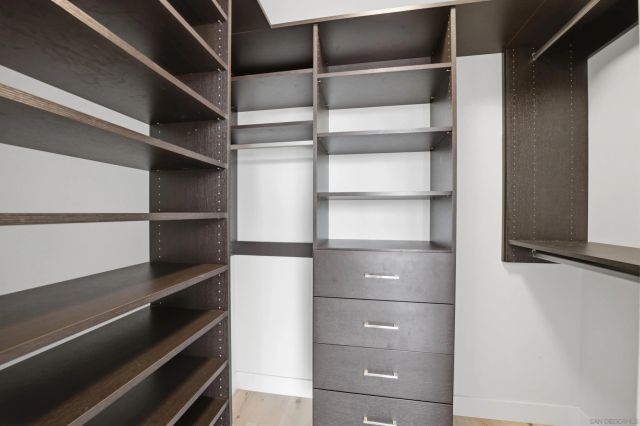800 The Mark Ln 1409, San Diego, CA 92101