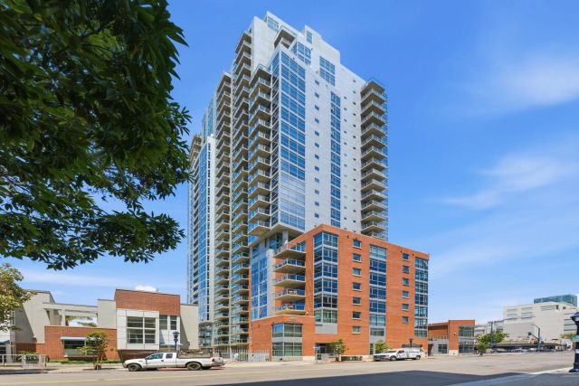 800 The Mark Ln 1409, San Diego, CA 92101