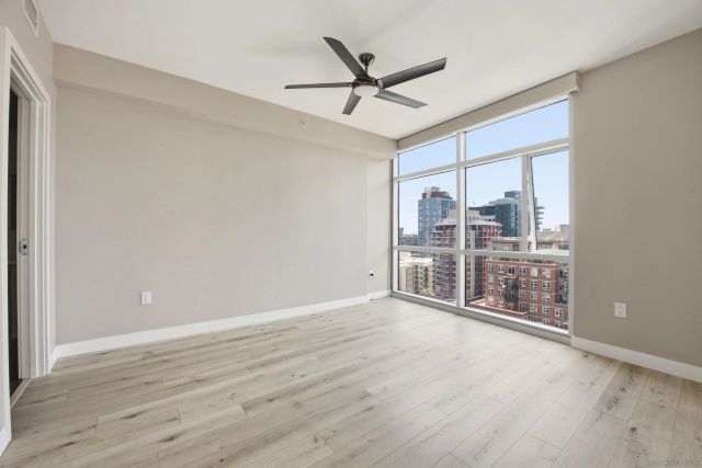 800 The Mark Ln 1409, San Diego, CA 92101