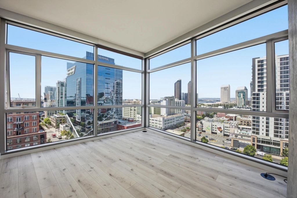 800 The Mark Ln 1409, San Diego, CA 92101