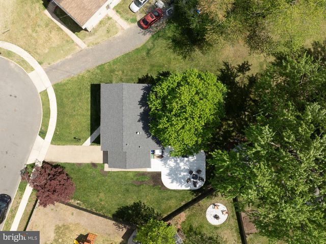 2 GRASS RD, Cherry Hill, NJ 08034