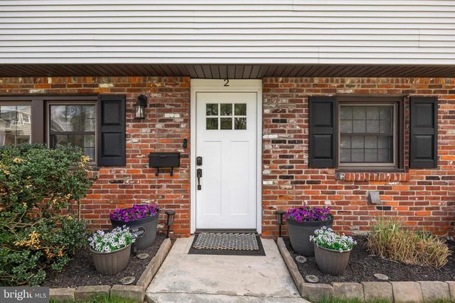 2 GRASS RD, Cherry Hill, NJ 08034