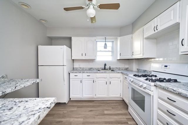 54 Grinnell St 1, Fall River, MA 02721