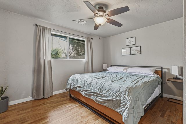 1733 Howell Avenue, Medford, OR 97501