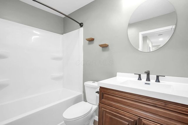 1253 S Champion Avenue, Columbus, OH 43206