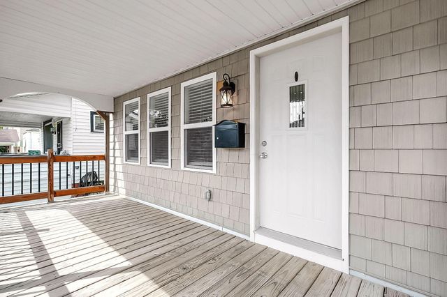 1253 S Champion Avenue, Columbus, OH 43206