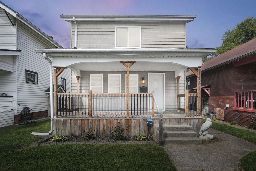 1253 S Champion Avenue, Columbus, OH 43206