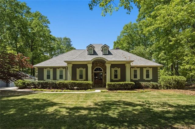 5725 Ash Drive, Cumming, GA 30040