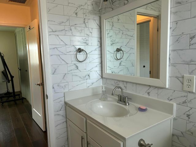 2591 W Barkley Dr Drive W C, West Palm Beach, FL 33415