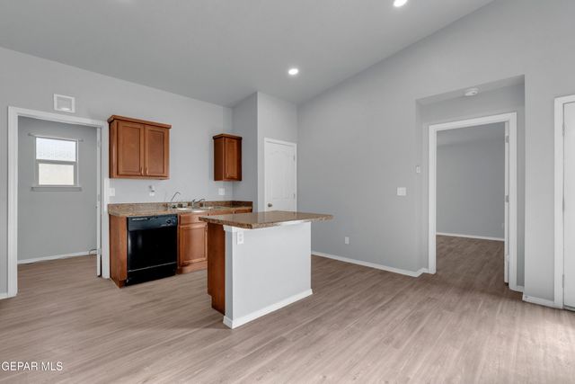 14320 Narciso Drive, El Paso, TX 79928