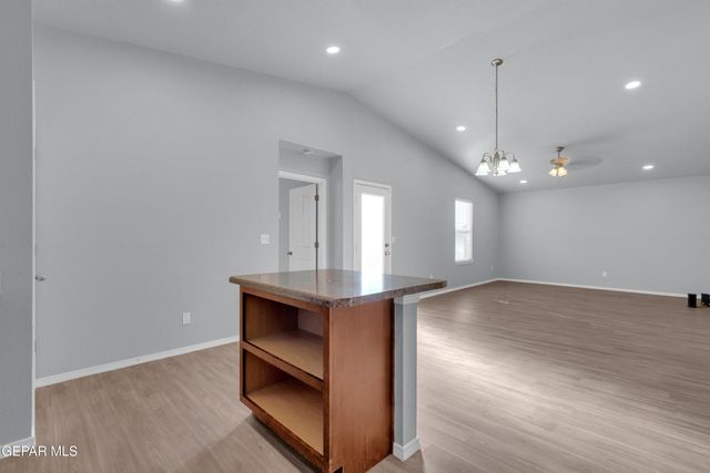 14320 Narciso Drive, El Paso, TX 79928