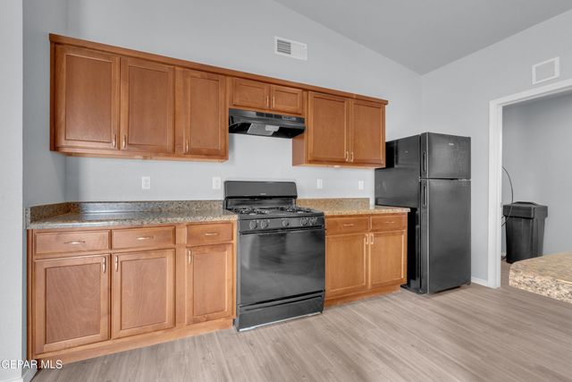 14320 Narciso Drive, El Paso, TX 79928