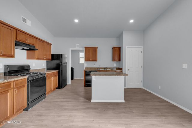 14320 Narciso Drive, El Paso, TX 79928