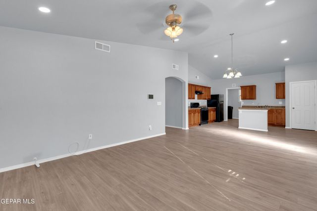 14320 Narciso Drive, El Paso, TX 79928