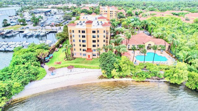700 Scotia Drive 305, Hypoluxo, FL 33462